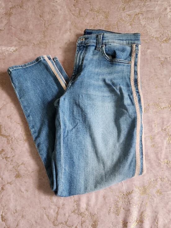 7 For All Mankind Denim - 7 FOR ALL MAMKIND | Light Blue Denim Jeans